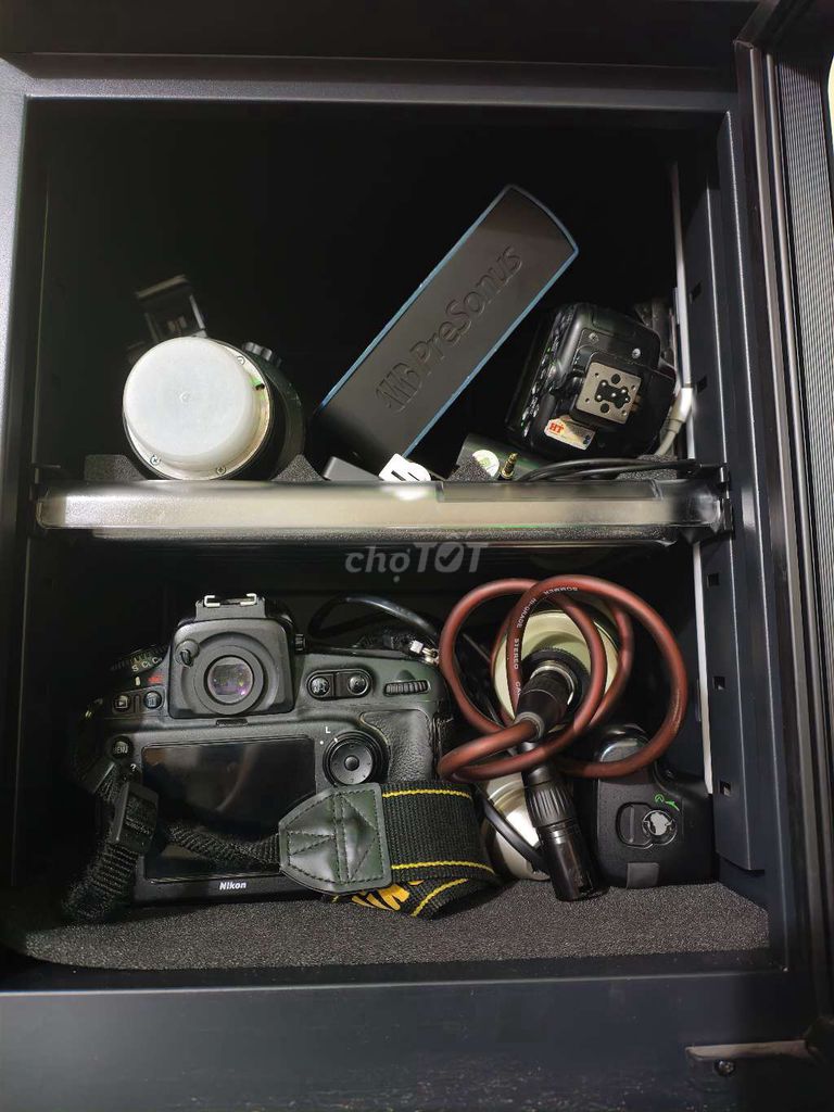 Máy ảnh Nikon D810 Hoàn hảo. Mua bán Máy ảnh, Máy quay tại Huyện Sa Thầy Kon Tum được đăng bởi Thắng hình 1