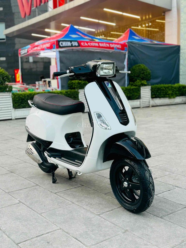 Vespa S 125 3Vie đèn vuông trắng sport máy zin100%