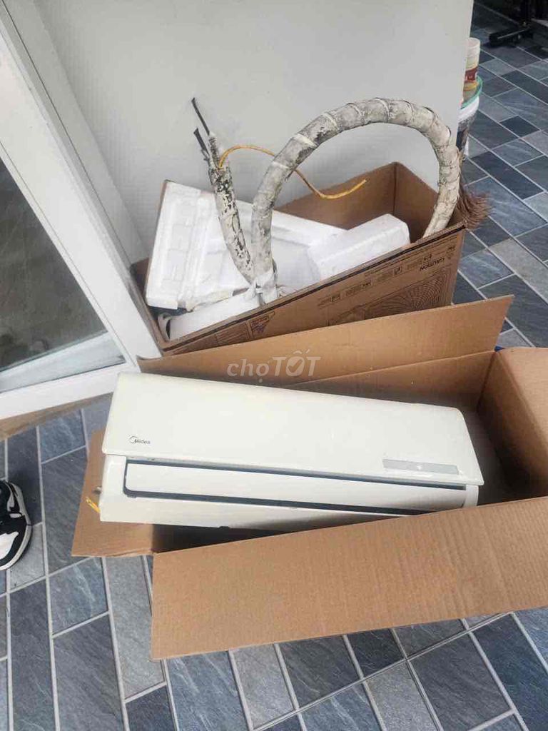 Máy lạnh Midea 1 ngựa Đã sử dụng. Mua bán Máy lạnh, điều hoà tại Thành phố Buôn Ma Thuột Đắk Lắk được đăng bởi Đạo Lê Kim hình 1