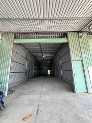 Kho xưởng TPK Tân Uyên 240m² Mặt tiền KD đường cont làm kho sản xuất. Cho thuê văn phòng, mặt bằng kinh doanh tại Thị xã Tân Uyên Bình Dương được đăng bởi Quang Sỹ Kho Xưởng