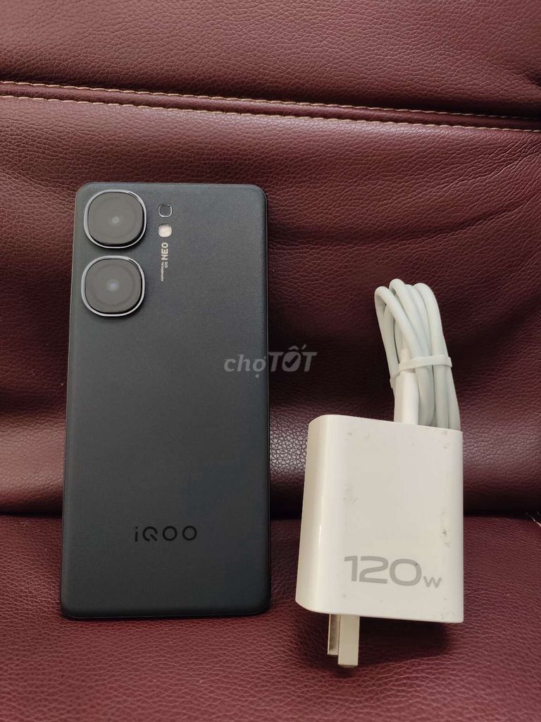 Iqoo Neo 9 12/256G zinn đẹp 99% kèm sạc 120w