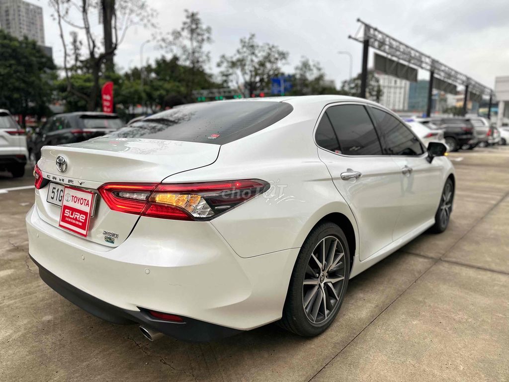 Toyota Camry 2022 2.5Q - Trắng ngọc trai HÃNG BH. Mua bán Ô tô tại Quận Bình Thạnh Tp Hồ Chí Minh được đăng bởi phuongneo hình 15