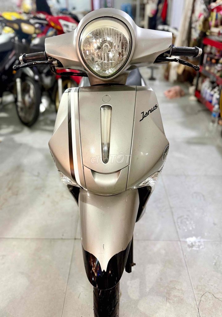 Janus 2018 đẹp keng khoá smk đẹp keng nguyên zin. Mua bán Xe máy tại Huyện Bình Chánh Tp Hồ Chí Minh được đăng bởi CH HƠN PHÁT CHUYÊN MUA BÁN XE CŨ MỚI hình 4