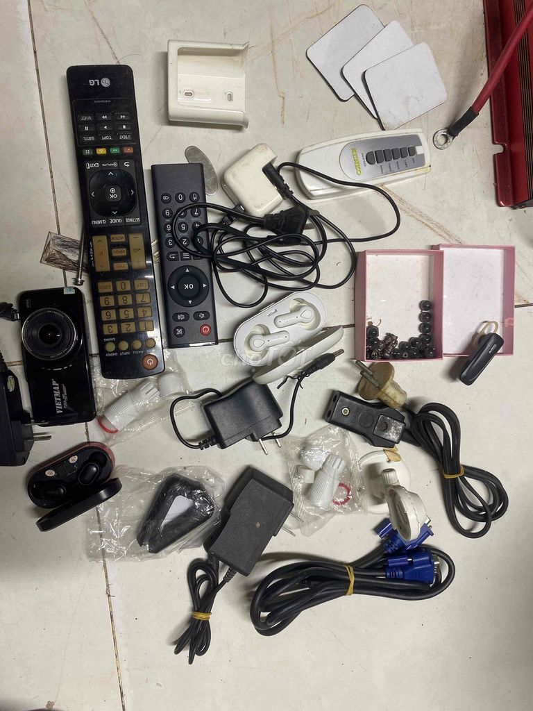 compo Tai nghe Bluetooth LG Âm thanh sống độn. Mua bán Tivi, Âm thanh tại Quận Bình Tân Tp Hồ Chí Minh được đăng bởi Anh 2 hình 1