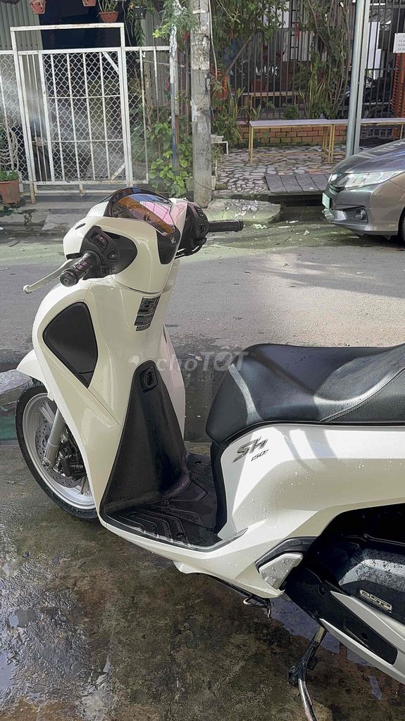 sh 125 bản đặt biệt có abs đời 2017. Mua bán Xe máy tại Thành phố Long Xuyên An Giang được đăng bởi Lê Quang Xe Máy hình 2