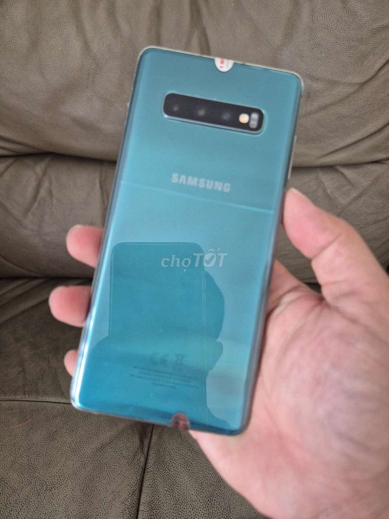 Samsung S10+ 128GB. Mua bán Điện thoại tại Quận 8 Tp Hồ Chí Minh được đăng bởi Phan Minh Tân hình 1