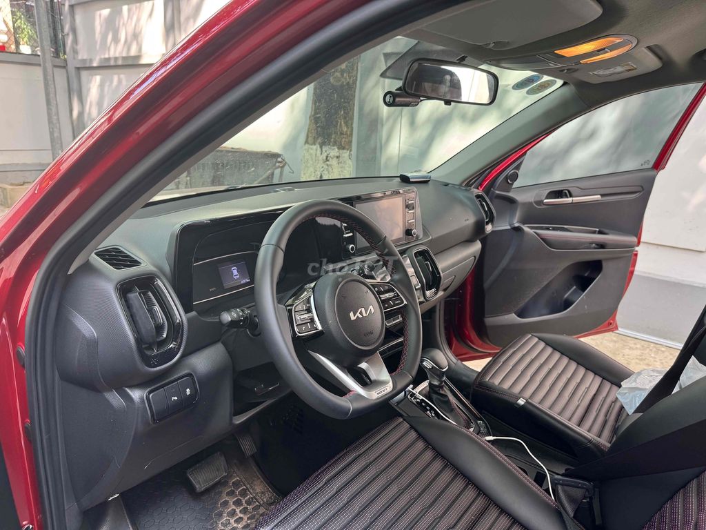 Kia Sonet 2023 Luxury 1.5 AT - 205000 km. Mua bán Ô tô tại Quận Nam Từ Liêm Hà Nội được đăng bởi Thành hình 6