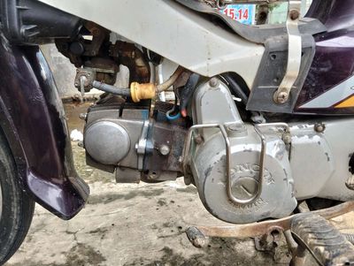 Longzin đời đầu.. Máy thì thầm. Mua bán Xe máy tại Huyện Giồng Trôm Bến Tre được đăng bởi Vu Lethanh