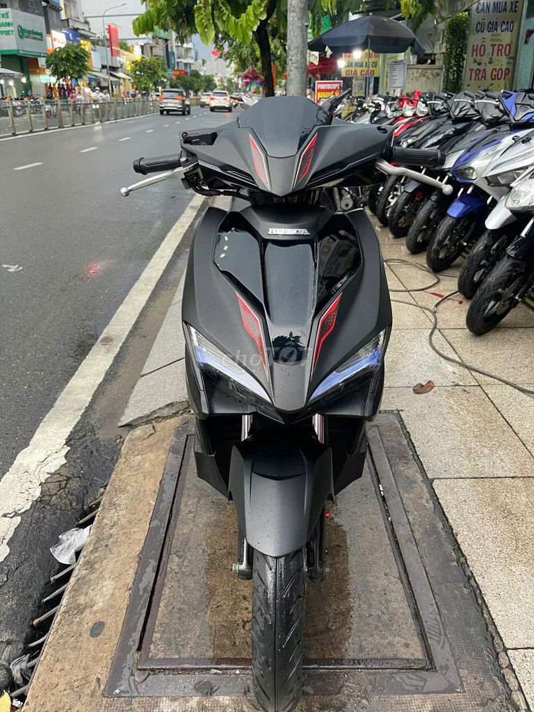 Honda Air Blade 2017 Черный скутер