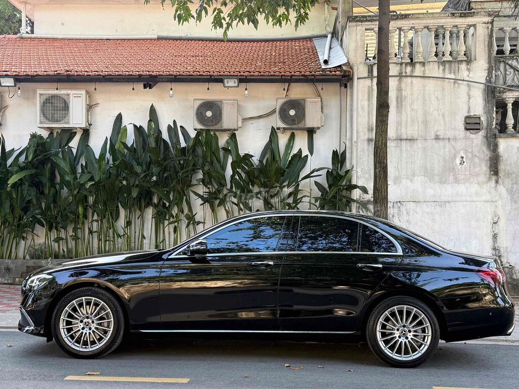 Mercedes Benz E Class 2021 E200 Exclusive Cá Nhân. Mua bán Ô tô tại Thành phố Thủ Đức Tp Hồ Chí Minh được đăng bởi Vũ Vũ hình 7