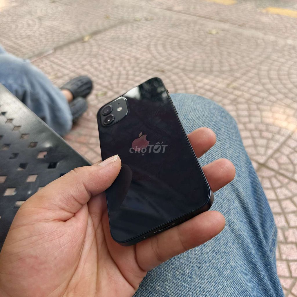 Apple iPhone 12 128GB Đen. Mua bán Điện thoại tại Quận Long Biên Hà Nội được đăng bởi Khánh hình 1