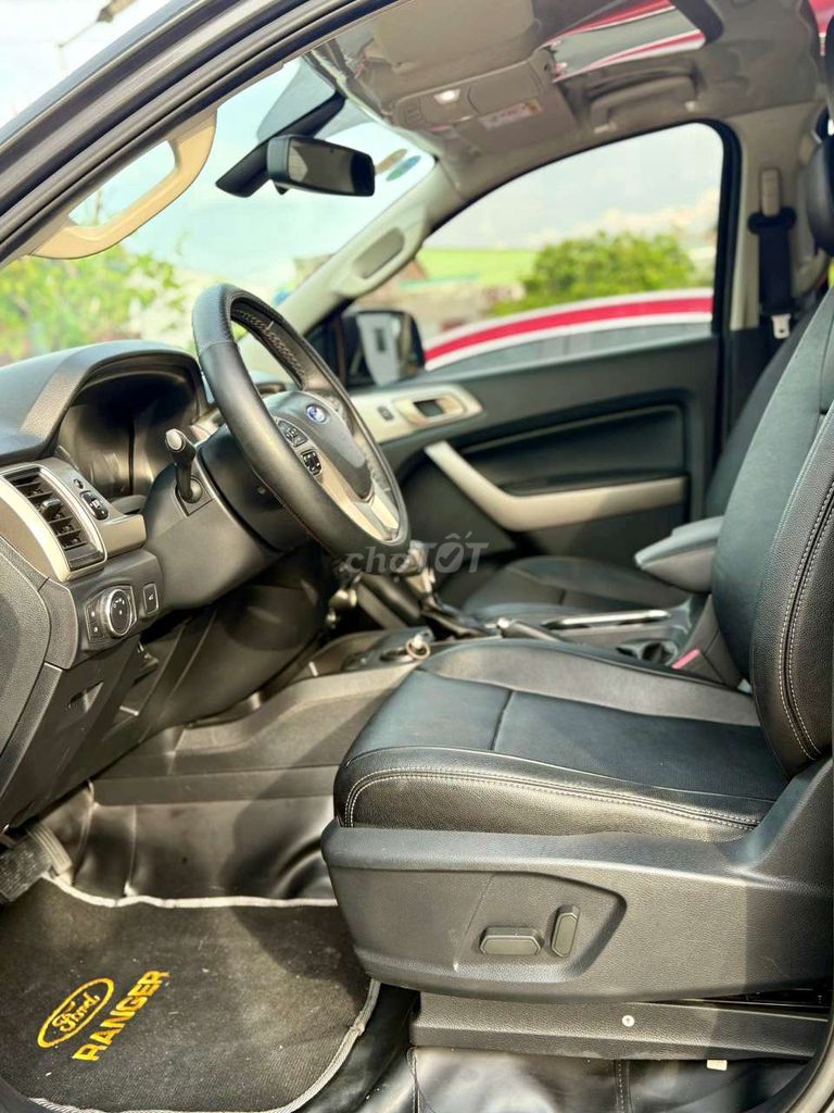 2019 - 72000 km. Mua bán Ô tô tại Quận Bình Thạnh Tp Hồ Chí Minh được đăng bởi Ms Lê hình 7