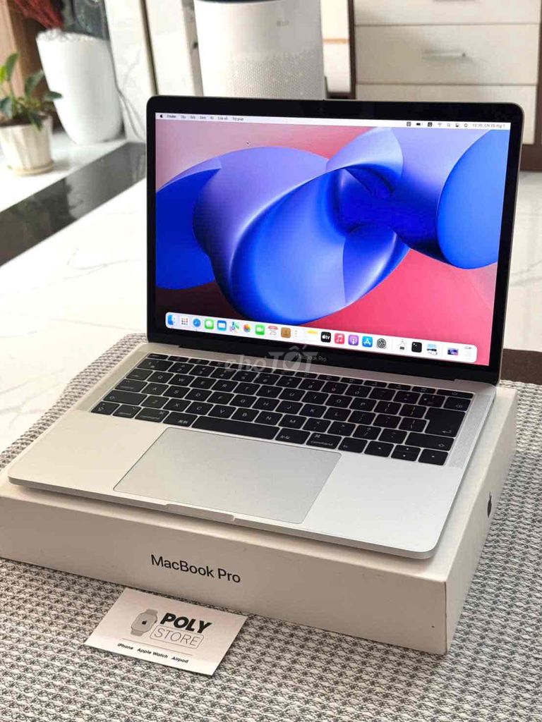 💻 MacBook Pro 2017 i5 13.3 inch 8GB/128GB 99%. Mua bán Laptop tại Quận Bình Tân Tp Hồ Chí Minh được đăng bởi POLY STORE APPLE hình 1