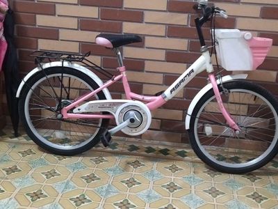 ASAMA 20inch ít đi còn khá mới đạp nhẹ bon chắc. Mua bán Xe đạp tại Quận Hà Đông Hà Nội được đăng bởi Anh Tiến