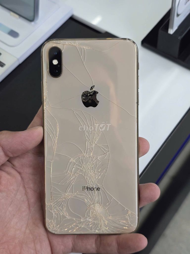 Apple iPhone XS Max 64GB Vàng Like New. Mua bán Điện thoại tại Quận 10 Tp Hồ Chí Minh được đăng bởi Hội Đồ Điện Tử hình 1