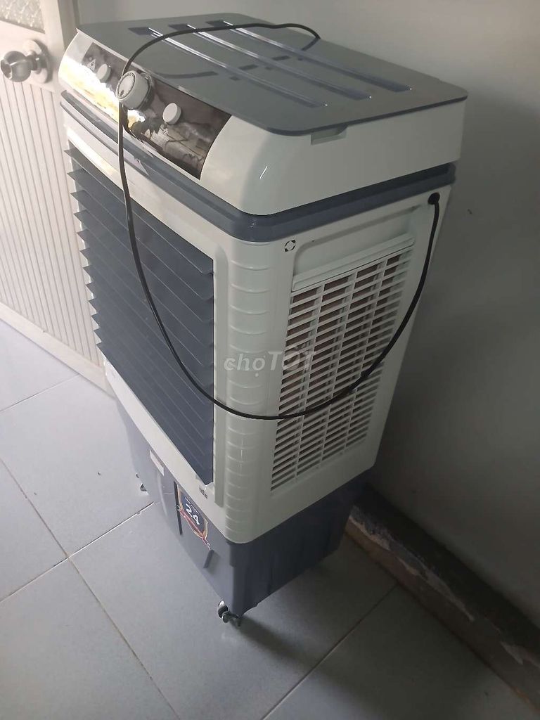 Quạt hơi nước Hòa Phát Trắng Xám. Mua bán Quạt tại Huyện Tam Bình Vĩnh Long được đăng bởi Thông hình 1