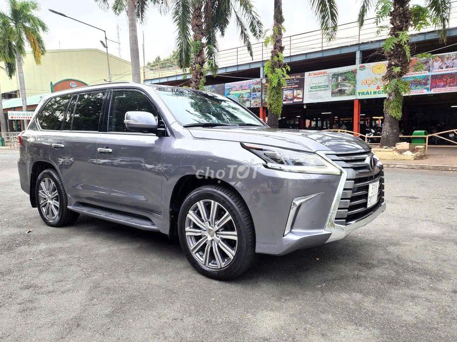 Lexus LX 570 T6 – Nhập Mỹ chính hãng, xe cực hiếm. Mua bán Ô tô tại Quận 10 Tp Hồ Chí Minh được đăng bởi Chị My  hình 2