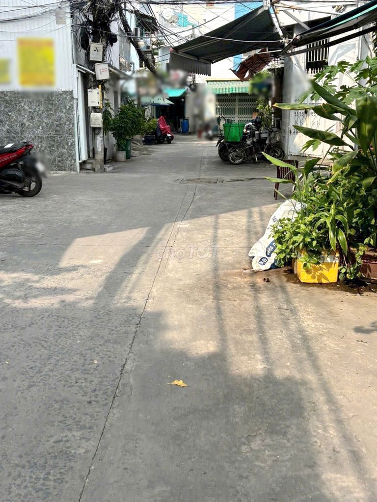 Дом в переулке 290 Duong Ba Trac, Район 8