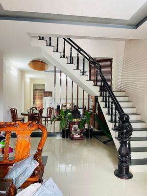 Аренда · 3 комн. · 100 м² · Quận Cẩm Lệ, ул. Đường Đô Đốc Lân