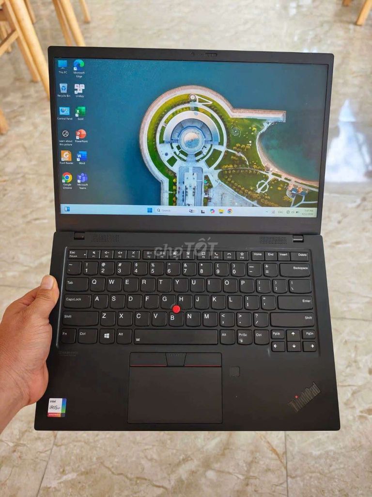 Lenovo Thinkpad X1 Carbon i7 16GB/256GB Đen 96-97%. Mua bán Laptop tại Quận Ninh Kiều Cần Thơ được đăng bởi QYN hình 1