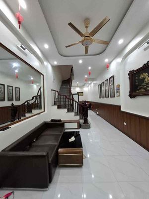 Nhà phố 55 m² · 4 PN · Đường Xuân La