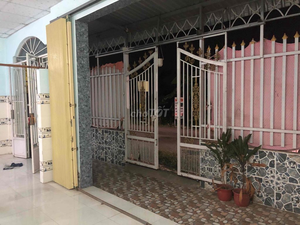 Tuyển Quản Lý Nhà Trọ