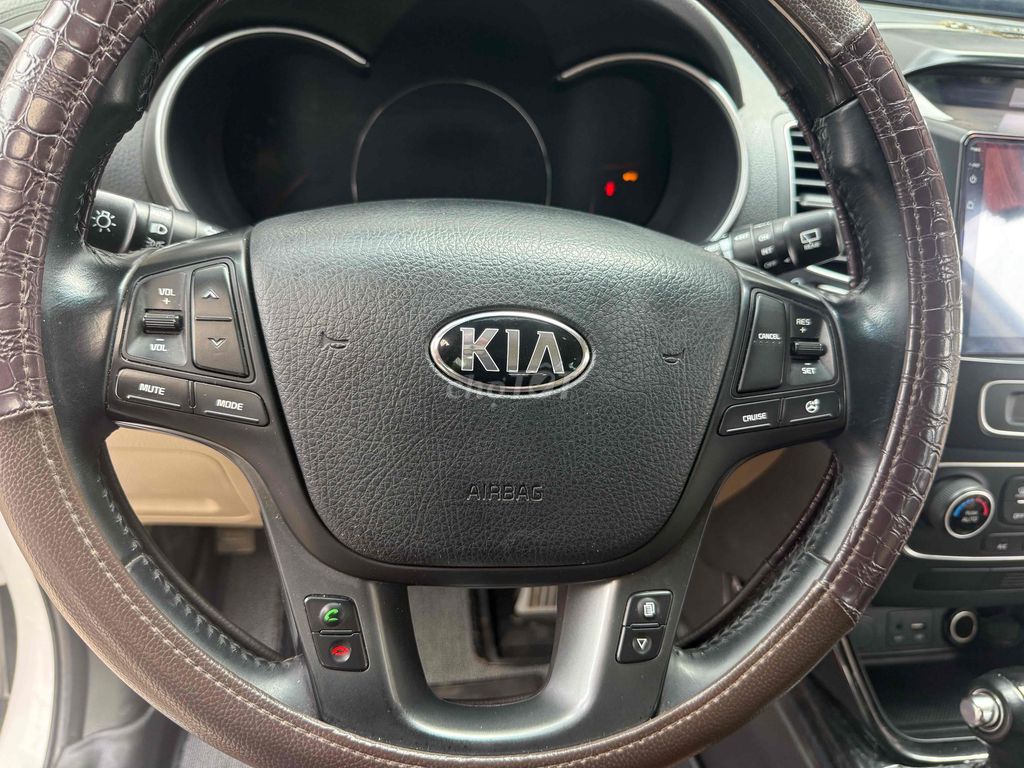Kia Sorento Trắng 7 chỗ Dầu Tự động. Mua bán Ô tô tại Quận Nam Từ Liêm Hà Nội được đăng bởi Auto Hoàn kều  hình 14