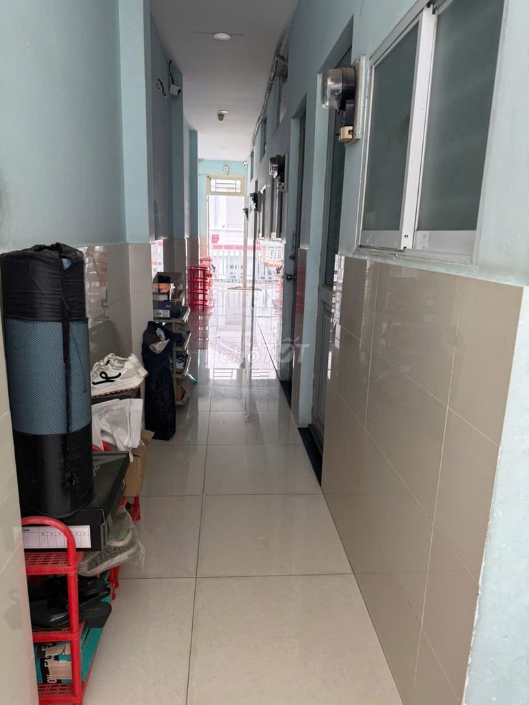 CHO THUÊ PHÒNG TRỌ GẦN ĐH CÔNG THƯƠNG 2,7TR
