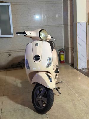 Bán xe Vespa còn ngon. Mua bán Xe máy tại Huyện Bình Chánh Tp Hồ Chí Minh được đăng bởi huynh phi ho