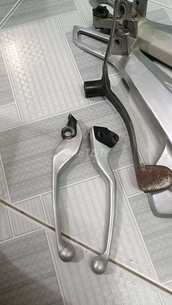 Future Neo Fu X, Vario, wave, sirius. Mua bán Phụ tùng xe tại Quận 5 Tp Hồ Chí Minh được đăng bởi Lê Quang  hình 4