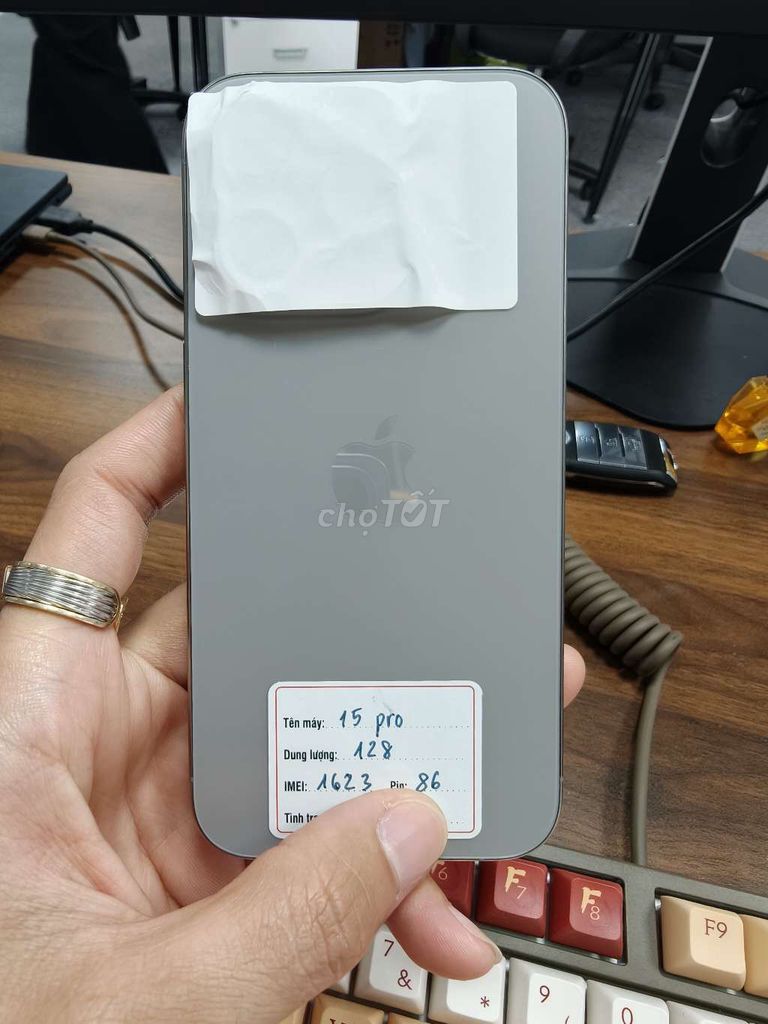 Apple iPhone 15 Pro 128GB Tự nhiên. Mua bán Điện thoại tại Quận Bắc Từ Liêm Hà Nội được đăng bởi Lee Shop hình 1
