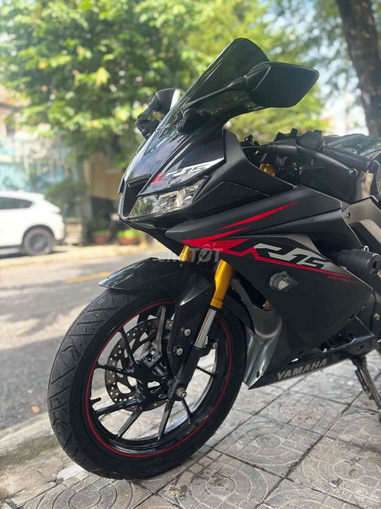 cần bán yamaha R15 V3 bstp chính chủ. Mua bán Xe máy tại Quận Cẩm Lệ Đà Nẵng được đăng bởi Minh Đức Nguyễn hình 2