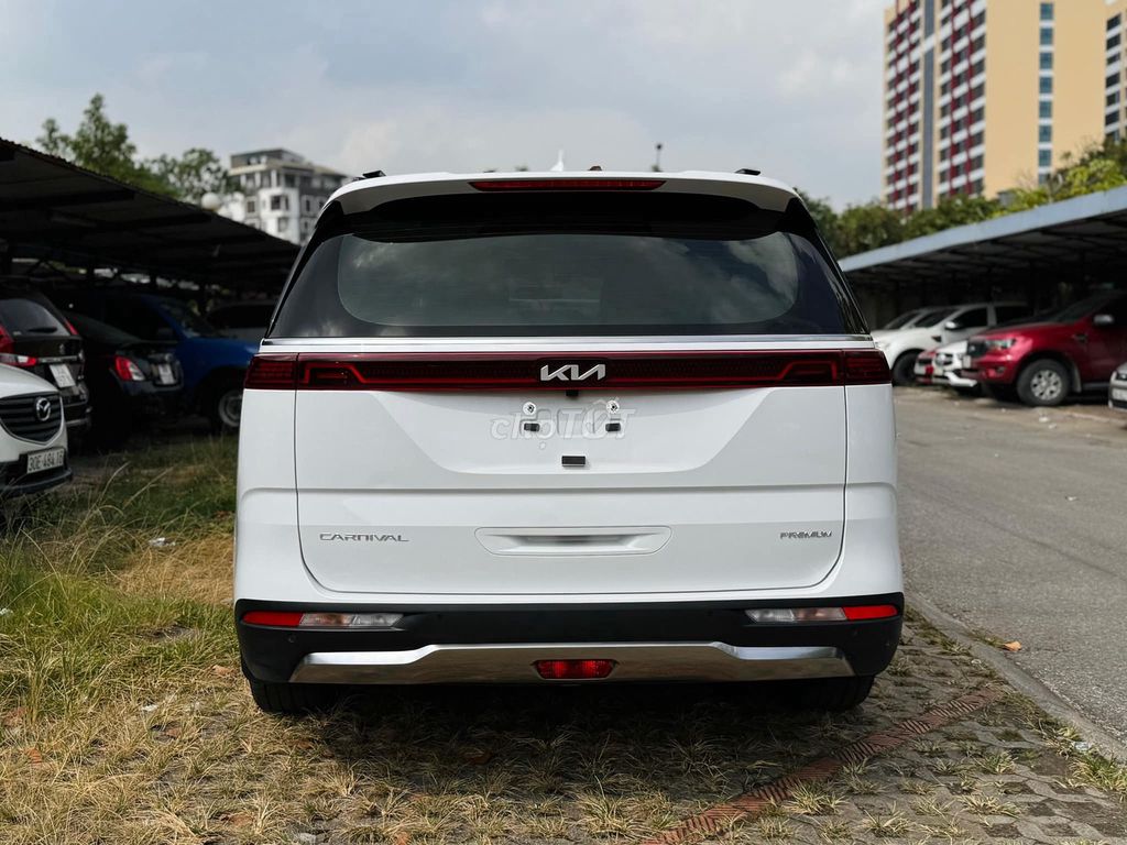 Kia Carnival 2025 Premium 2.2D 7S - 24,000 km cọp.. Mua bán Ô tô tại Thành phố Thủ Đức Tp Hồ Chí Minh được đăng bởi Đức Tứ Bánh hình 2