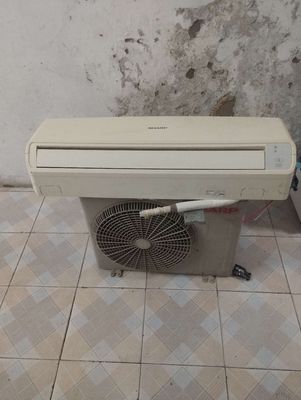 Cần bán bộ điều hòa sharp 9k chạy bình thường. Mua bán Máy lạnh, điều hoà tại Quận Long Biên Hà Nội được đăng bởi Điều hòa
