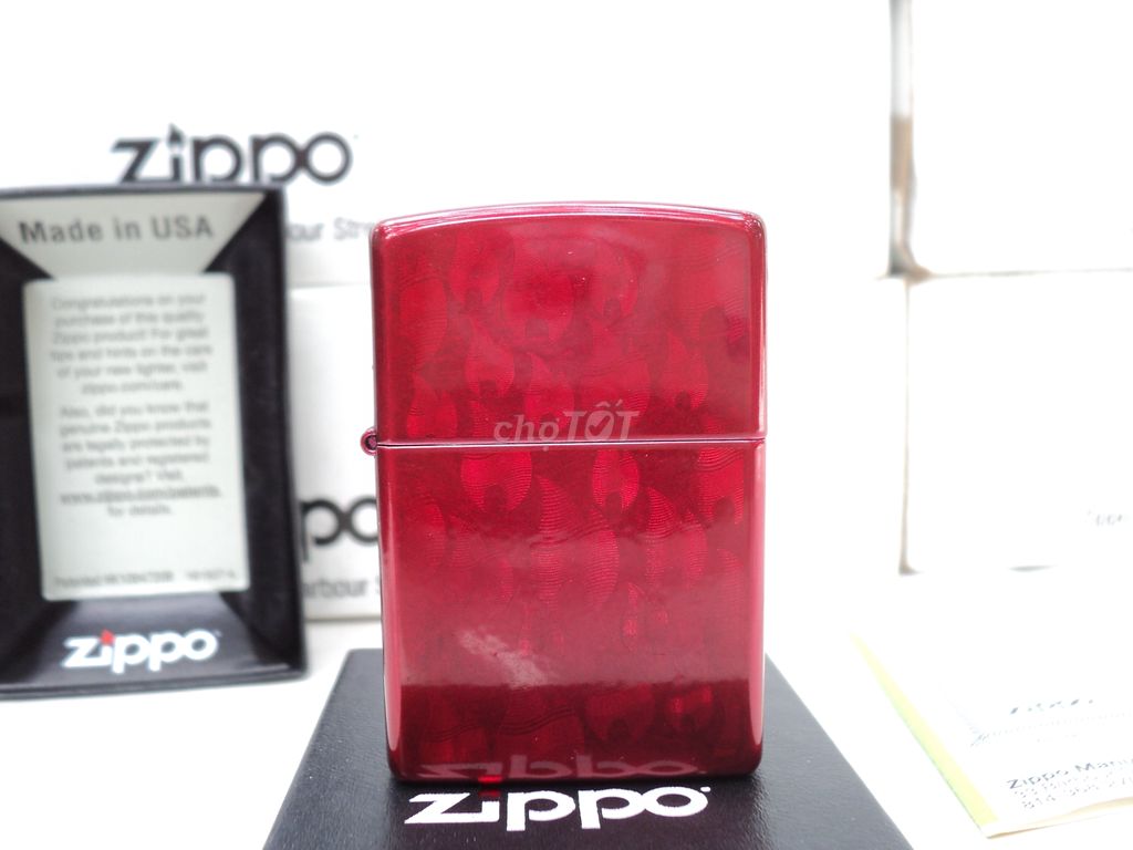 Zippo HiẾM, Độc Lạ ' CANDY APPLE RED. zin a - z