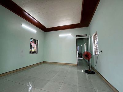 Bán đất tặng nhà Phú Xuyên hàng hiếm. Mua bán nhà ở tại Huyện Phú Xuyên Hà Nội được đăng bởi Quang Lanh