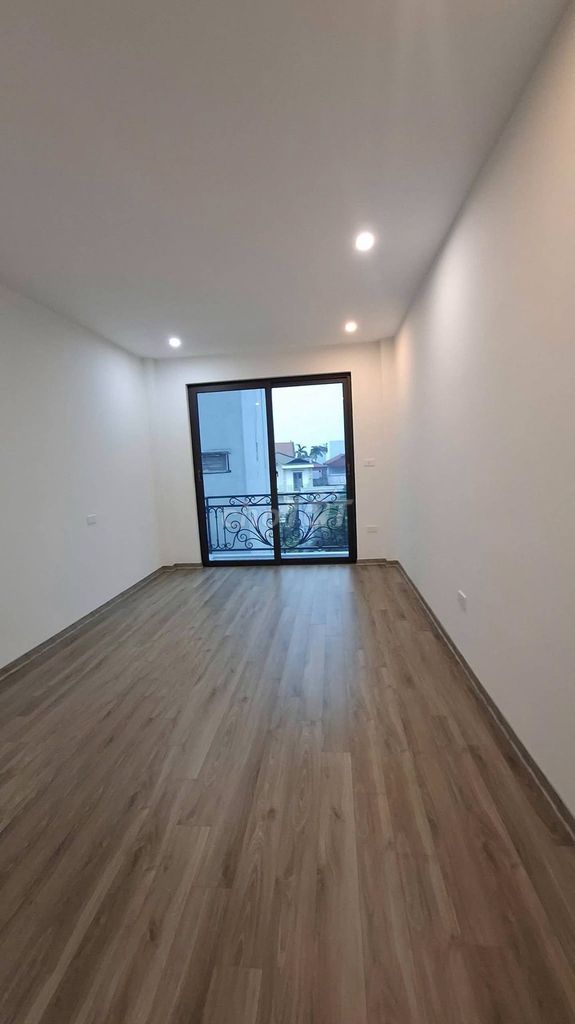 Bán nhà 40m x 6 tầng thang máy Phúc Lợi, Long Biên, Hà Nội
