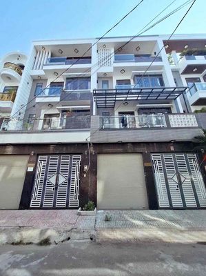 Аренда · 4 комн. · 80 м² · Huyện Nhà Bè, ул. Đường Huỳnh Tấn Phát