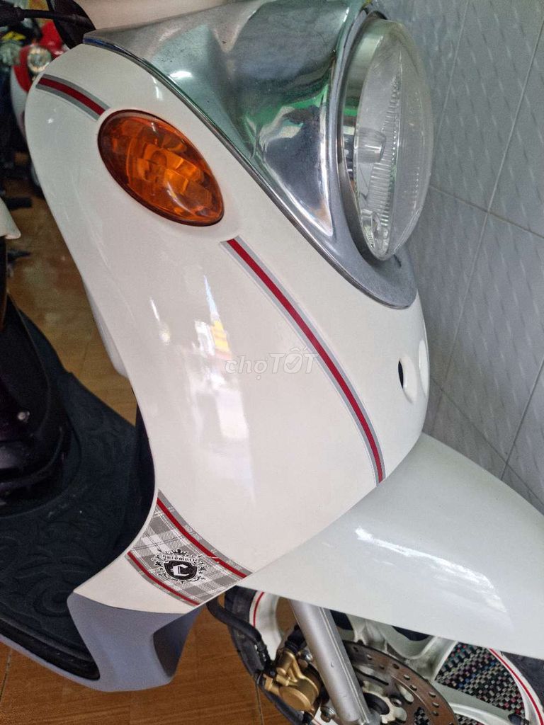 Yamaha Mio Classico màu Trắng. Mua bán Xe máy tại Quận Ninh Kiều Cần Thơ được đăng bởi CHXM Trung Trưc  hình 10