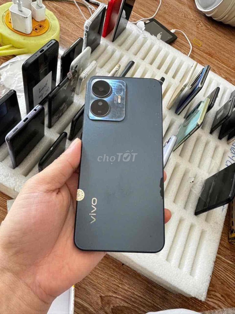 y77e, r8/256, mất vân,sạc nhanh,pin5000,2sim. Mua bán Điện thoại tại Thành phố Thủ Dầu Một Bình Dương được đăng bởi Phước Mobile hình 1
