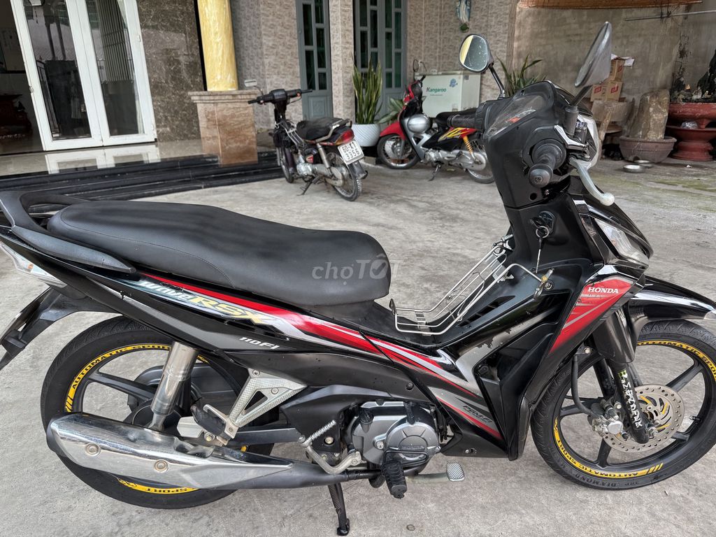 Rsx Fi , chính chủ, kiếng chìa khóa còn cả 2. Mua bán Xe máy tại Huyện Trảng Bom Đồng Nai được đăng bởi Trần đình trung  hình 2