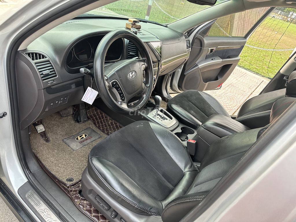 Hyundai Santafe SLX cuối 2009 form 2010 Máy EVGT. Mua bán Ô tô tại Huyện Sóc Sơn Hà Nội được đăng bởi Salon Auto Đào Hằng hình 14