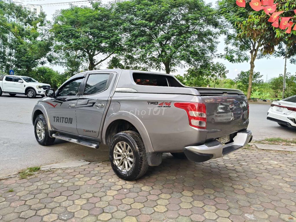 Mitsubishi Triton 2016 4x4 AT - 120000 km. Mua bán Ô tô tại Huyện Thanh Trì Hà Nội được đăng bởi Chuyên mua bán xe Bán Tải Lướt  hình 7