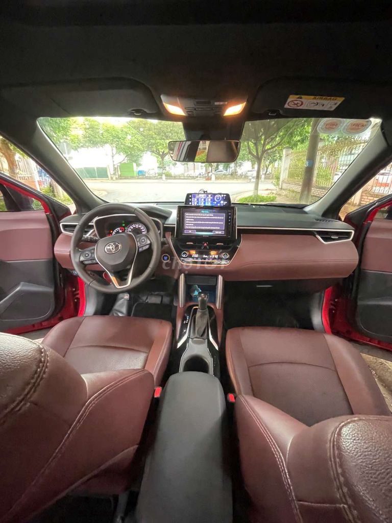 Toyota Cross 2022 1.8V Đỏ odo 3 vạn 1 chủ. Mua bán Ô tô tại Quận 12 Tp Hồ Chí Minh được đăng bởi Mr Nhật hình 3