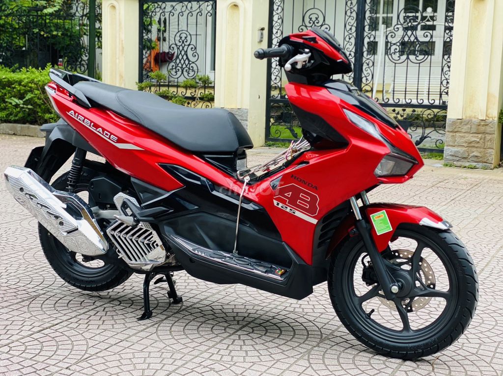 HONDA AIR BLADE 125 FI BẢN  ĐỜI MỚI NHẤT 223. Mua bán Xe máy tại Quận Nam Từ Liêm Hà Nội được đăng bởi VIỆT ANH hình 3