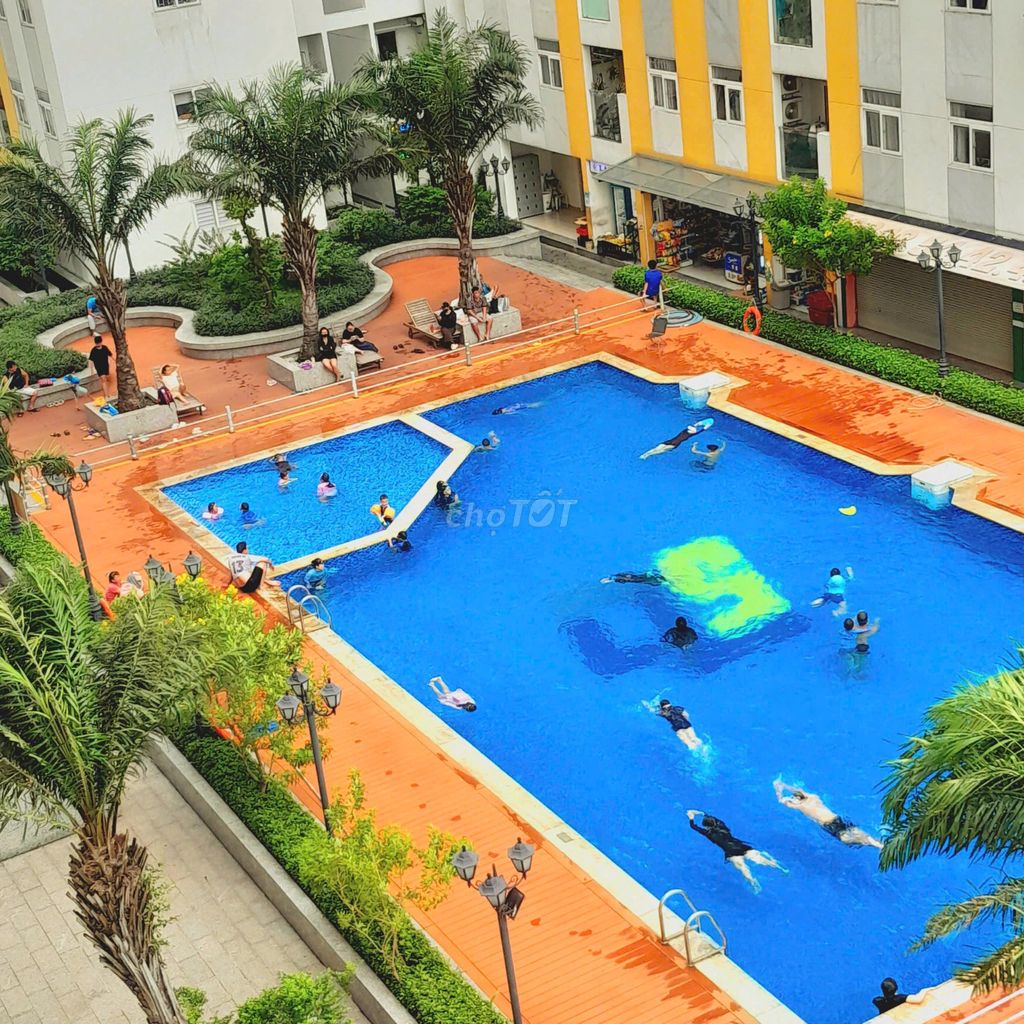 Аренда · 3 комн. · 95 м² · Quận 8, ул. Võ Văn Kiệt