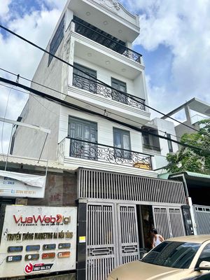 Rent · 7 bd · 100 м² · Quận 12, ул. Thạnh Xuân 52