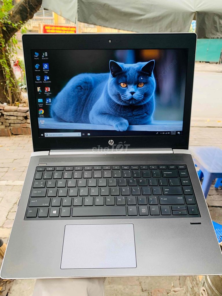 Laptop Văn phòng gọn nhẹ