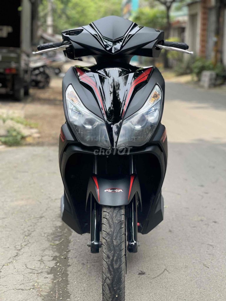 Honda Airblade 125cc đăng ký 2018. Mua bán Xe máy tại Quận Bắc Từ Liêm Hà Nội được đăng bởi Cẩm Hương hình 3