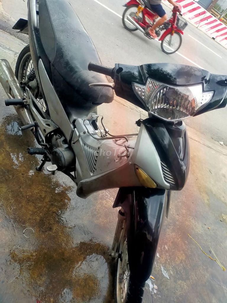 Cần bán xe như hình. Mua bán Xe máy tại Thị xã Bến Cát Bình Dương được đăng bởi Nhi Dang hình 1